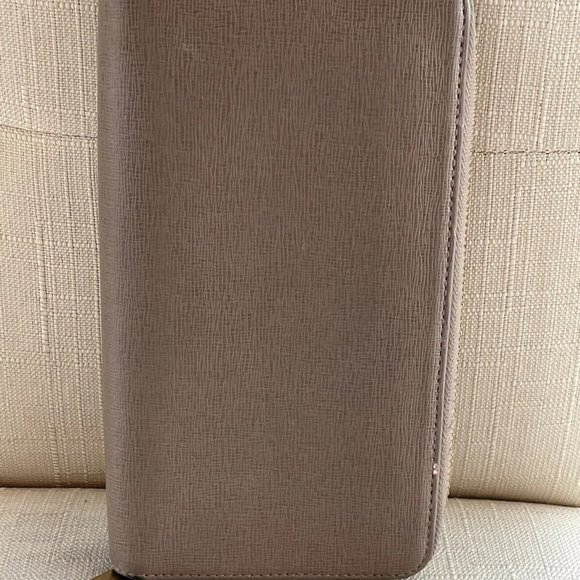 Furla Women Wristlet Genuine Leather Beige Wallet Card Holder Purse - Picture 4 of 12